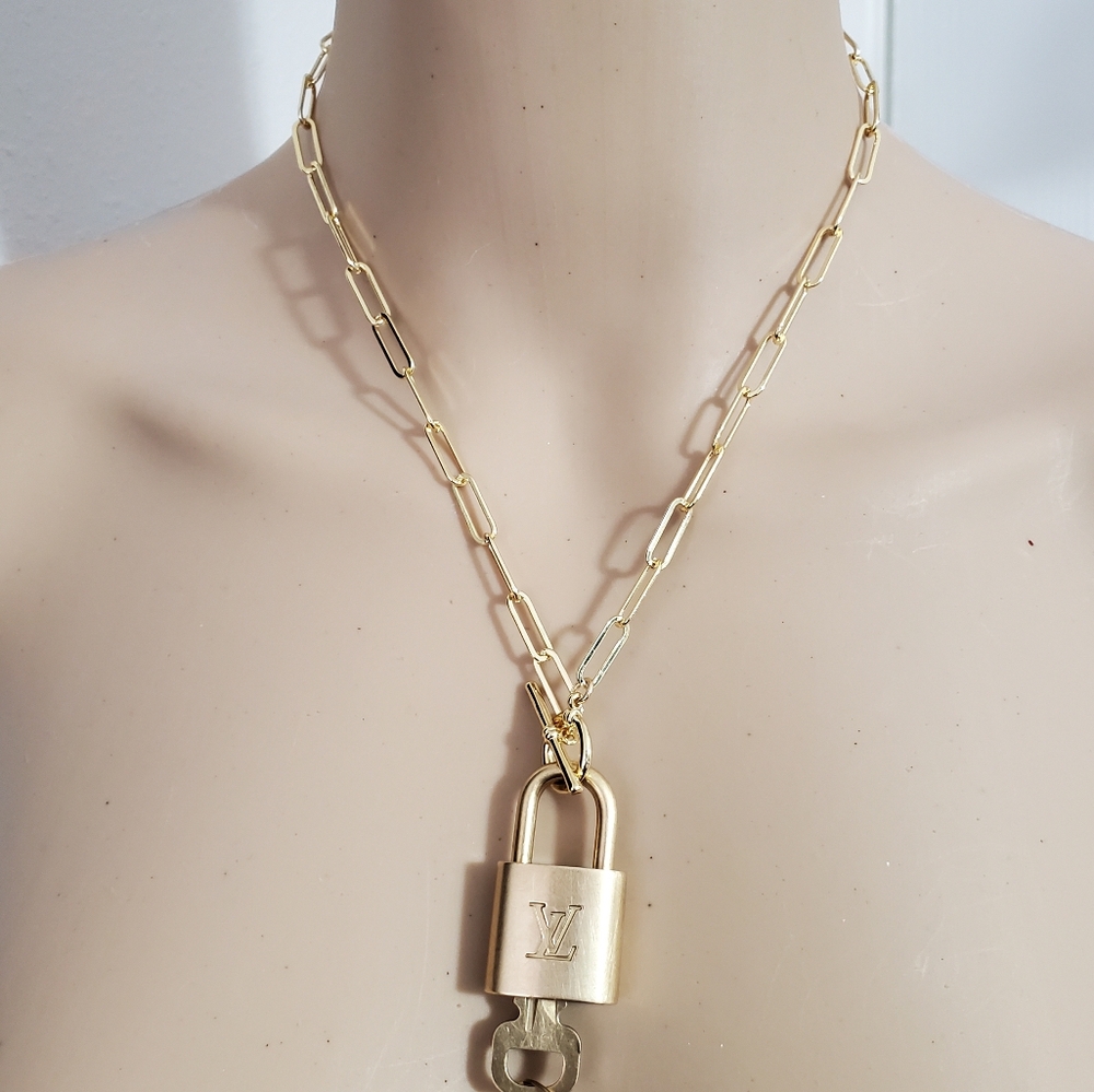 #321 Louis Vuitton Lock and Key with Chain Necklace - Picture 2 of 12